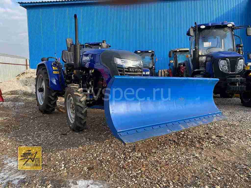 Трактор Lovol TE 244 HT с отвалом Трактор Lovol TE 244 HT с отвалом